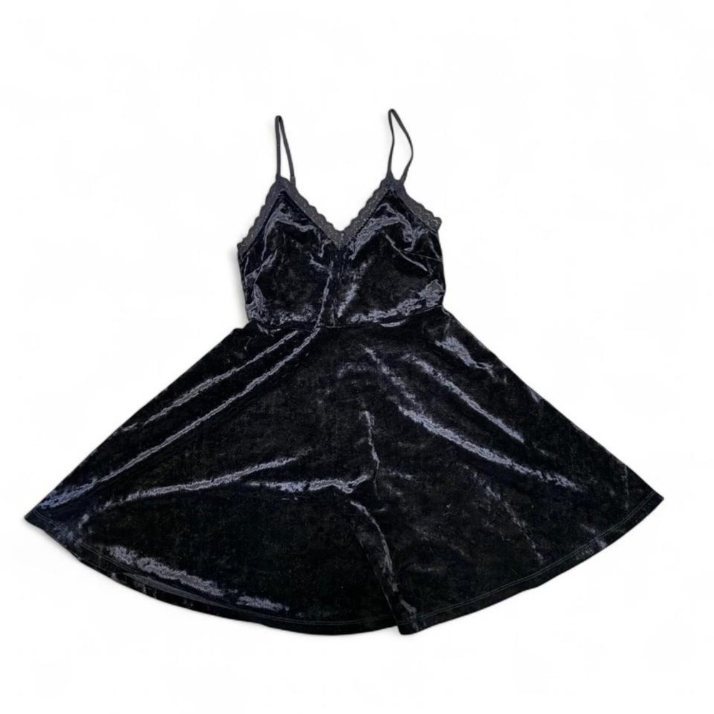 Black Velvet Forever 21 Lace Trim Whimsygoth Alt Goth Sz S Dress